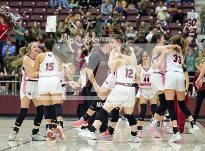 Thumbnail 2 in Martins Mill vs. Tenaha (UIL 2A Regional Semifinal Playoff) photogallery.
