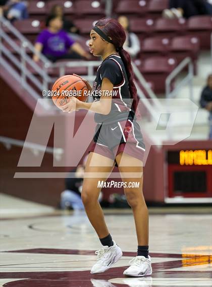 Thumbnail 3 in Martins Mill vs. Tenaha (UIL 2A Regional Semifinal Playoff) photogallery.