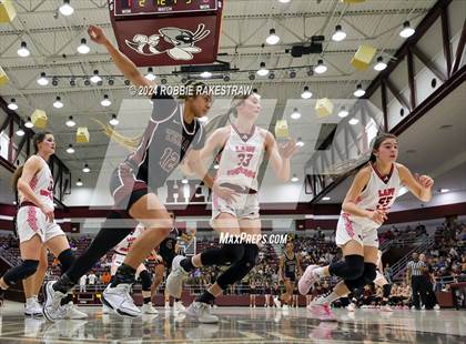 Thumbnail 3 in Martins Mill vs. Tenaha (UIL 2A Regional Semifinal Playoff) photogallery.