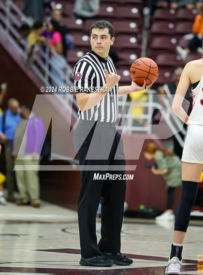 Thumbnail 3 in Martins Mill vs. Tenaha (UIL 2A Regional Semifinal Playoff) photogallery.