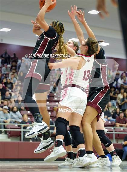 Thumbnail 3 in Martins Mill vs. Tenaha (UIL 2A Regional Semifinal Playoff) photogallery.