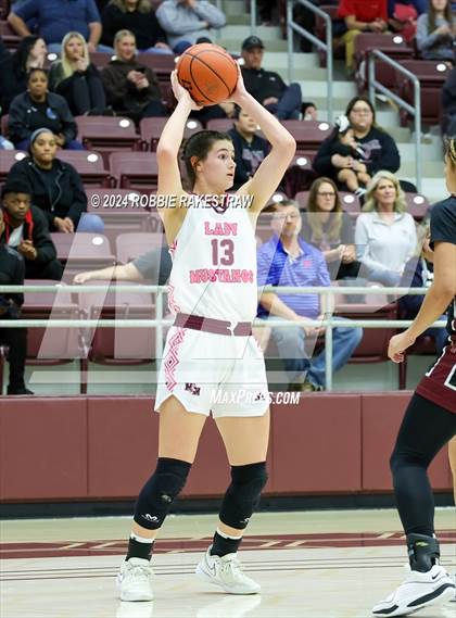 Thumbnail 2 in Martins Mill vs. Tenaha (UIL 2A Regional Semifinal Playoff) photogallery.