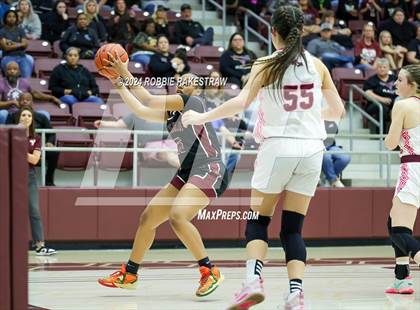 Thumbnail 2 in Martins Mill vs. Tenaha (UIL 2A Regional Semifinal Playoff) photogallery.