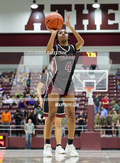 Thumbnail 3 in Martins Mill vs. Tenaha (UIL 2A Regional Semifinal Playoff) photogallery.