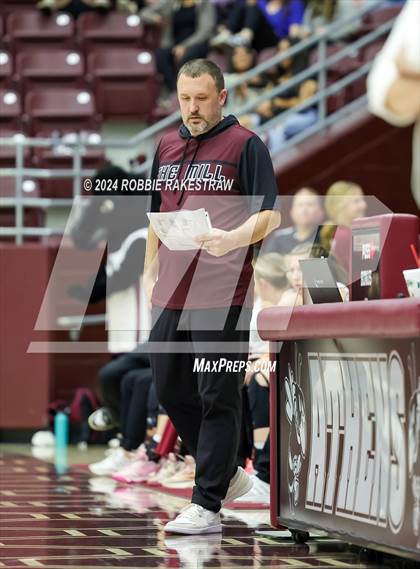 Thumbnail 1 in Martins Mill vs. Tenaha (UIL 2A Regional Semifinal Playoff) photogallery.