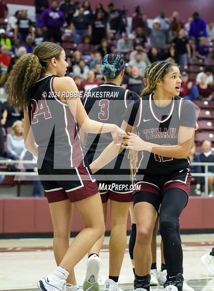 Thumbnail 3 in Martins Mill vs. Tenaha (UIL 2A Regional Semifinal Playoff) photogallery.