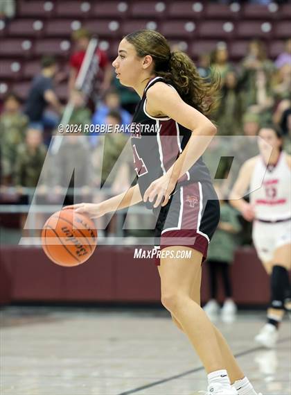 Thumbnail 1 in Martins Mill vs. Tenaha (UIL 2A Regional Semifinal Playoff) photogallery.