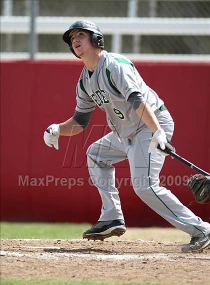 Thumbnail 2 in Sheldon vs. Reedley photogallery.