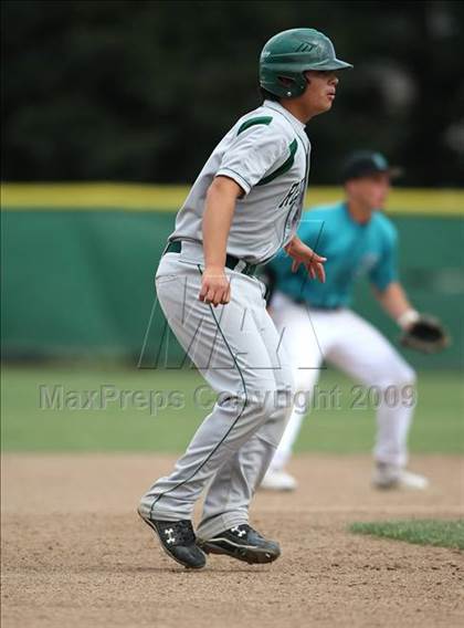 Thumbnail 3 in Sheldon vs. Reedley photogallery.