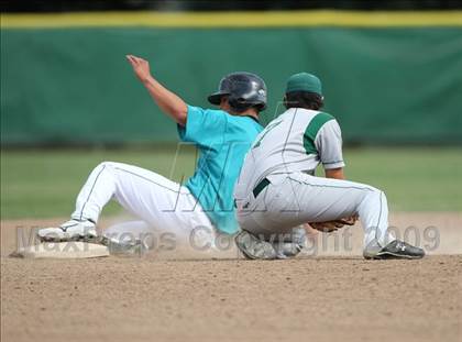 Thumbnail 1 in Sheldon vs. Reedley photogallery.