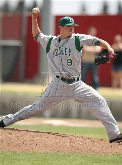 Thumbnail 1 in Sheldon vs. Reedley photogallery.