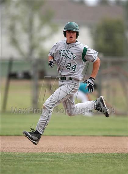 Thumbnail 1 in Sheldon vs. Reedley photogallery.