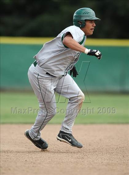 Thumbnail 3 in Sheldon vs. Reedley photogallery.
