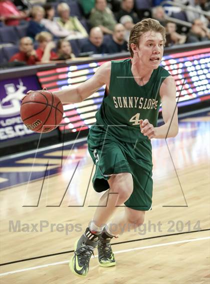 Thumbnail 1 in Cesar Chavez vs. Sunnyslope (MLK Basketball Classic) photogallery.