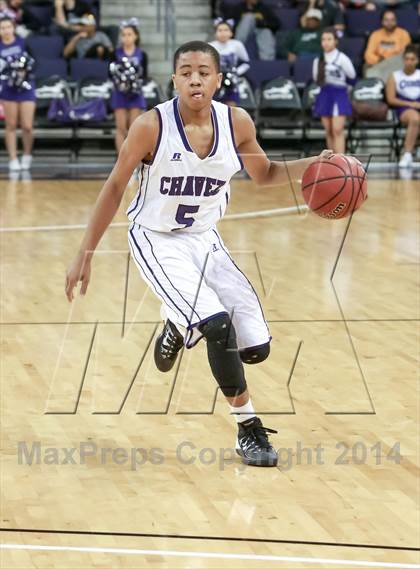 Thumbnail 3 in Cesar Chavez vs. Sunnyslope (MLK Basketball Classic) photogallery.