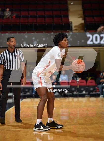 Thumbnail 1 in Scarsdale vs White Plains (Slam Dunk Showcase) photogallery.