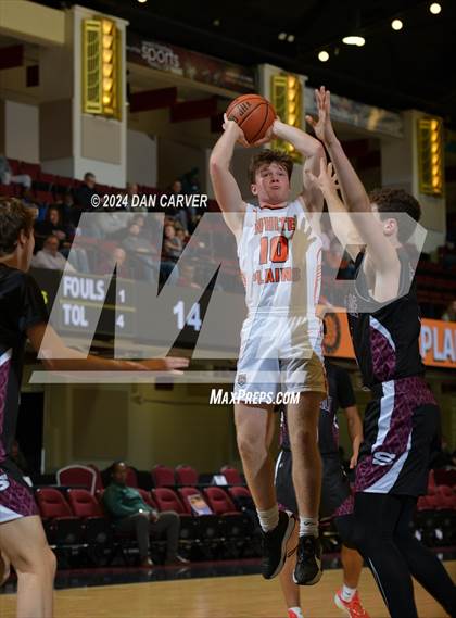 Thumbnail 2 in Scarsdale vs White Plains (Slam Dunk Showcase) photogallery.
