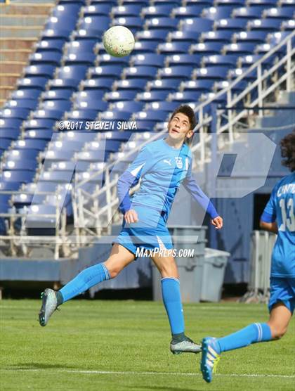 Thumbnail 3 in Central vs. Southwest EC (City Championship @ Qualcomm) photogallery.