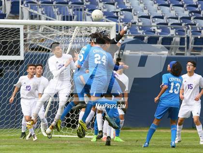 Thumbnail 2 in Central vs. Southwest EC (City Championship @ Qualcomm) photogallery.