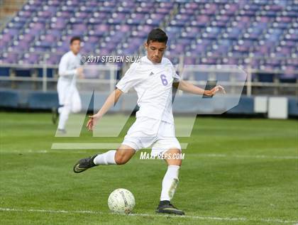 Thumbnail 1 in Central vs. Southwest EC (City Championship @ Qualcomm) photogallery.