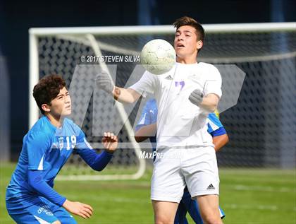 Thumbnail 1 in Central vs. Southwest EC (City Championship @ Qualcomm) photogallery.