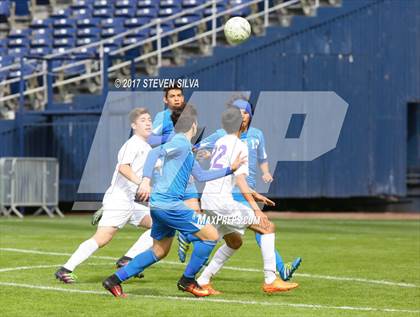 Thumbnail 1 in Central vs. Southwest EC (City Championship @ Qualcomm) photogallery.