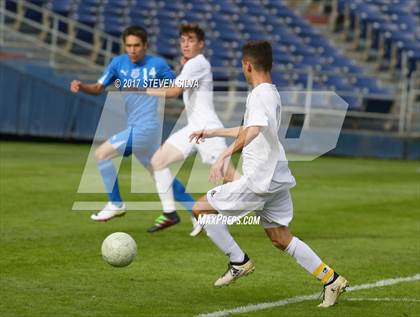 Thumbnail 2 in Central vs. Southwest EC (City Championship @ Qualcomm) photogallery.