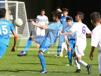 Thumbnail 2 in Central vs. Southwest EC (City Championship @ Qualcomm) photogallery.
