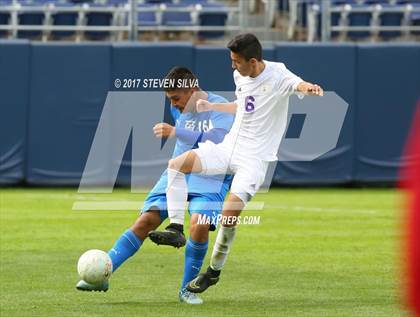 Thumbnail 1 in Central vs. Southwest EC (City Championship @ Qualcomm) photogallery.