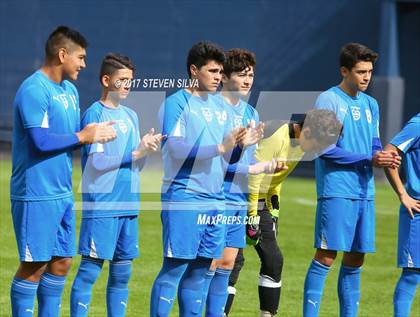 Thumbnail 3 in Central vs. Southwest EC (City Championship @ Qualcomm) photogallery.