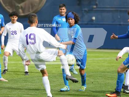 Thumbnail 2 in Central vs. Southwest EC (City Championship @ Qualcomm) photogallery.