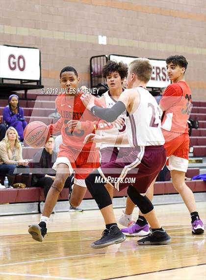 Thumbnail 3 in Faith Lutheran vs Liberty photogallery.