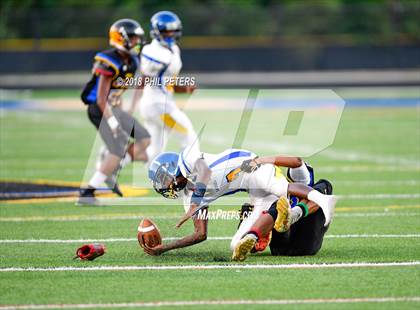 Thumbnail 3 in Laurel @ Wise photogallery.