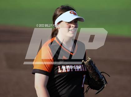 Thumbnail 2 in Grand Saline vs Van photogallery.