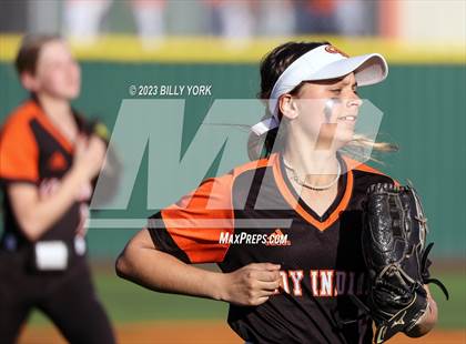 Thumbnail 2 in Grand Saline vs Van photogallery.