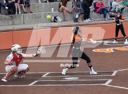 Thumbnail 3 in Grand Saline vs Van photogallery.