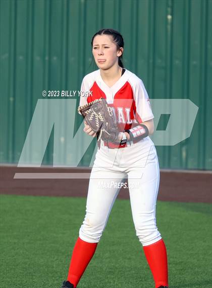 Thumbnail 3 in Grand Saline vs Van photogallery.