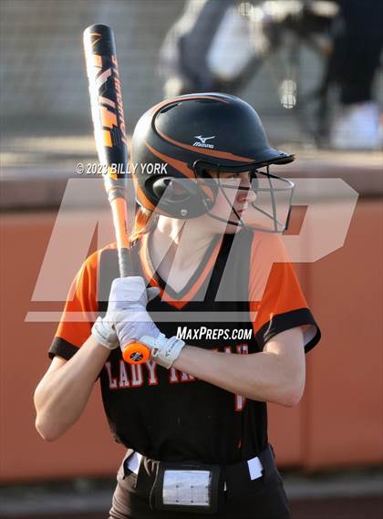 Thumbnail 1 in Grand Saline vs Van photogallery.