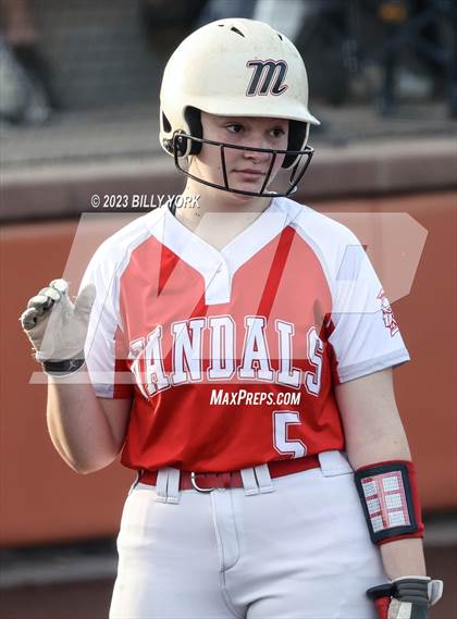 Thumbnail 1 in Grand Saline vs Van photogallery.