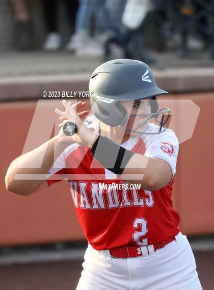 Thumbnail 3 in Grand Saline vs Van photogallery.