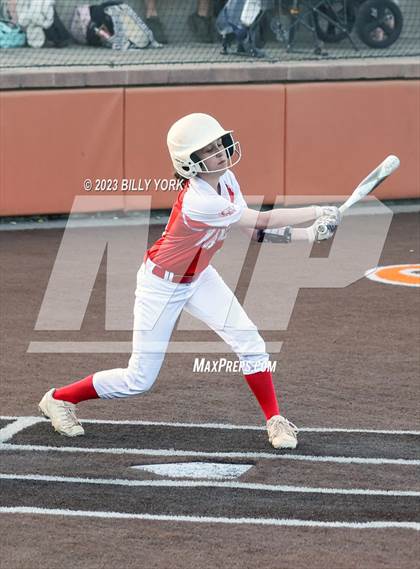 Thumbnail 1 in Grand Saline vs Van photogallery.