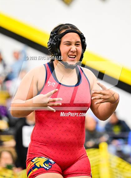 Thumbnail 2 in Lady Big Kat Tournament photogallery.