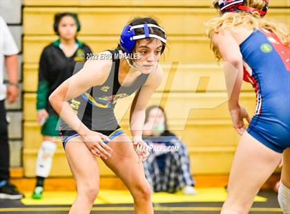 Thumbnail 2 in Lady Big Kat Tournament photogallery.