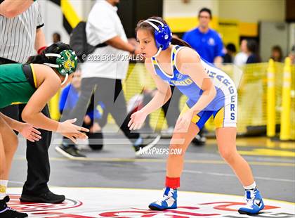 Thumbnail 1 in Lady Big Kat Tournament photogallery.