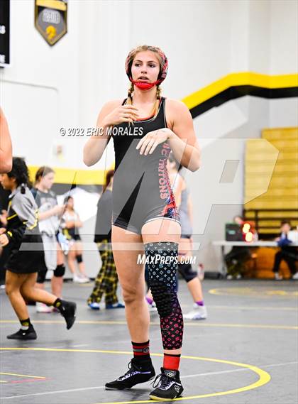 Thumbnail 1 in Lady Big Kat Tournament photogallery.