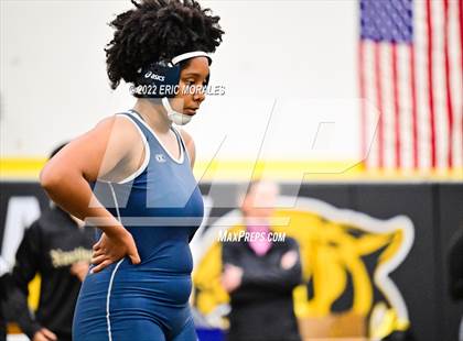 Thumbnail 2 in Lady Big Kat Tournament photogallery.