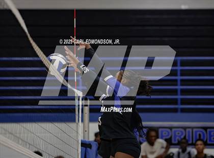Thumbnail 3 in Lebanon @ LaVergne photogallery.