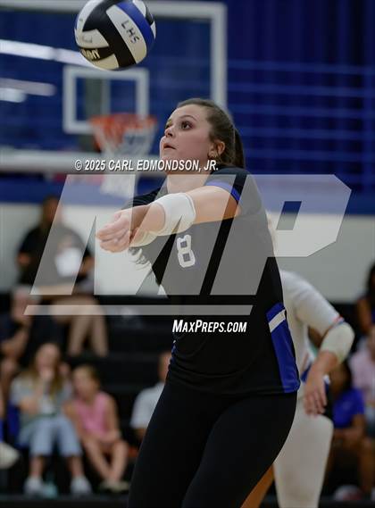 Thumbnail 3 in Lebanon @ LaVergne photogallery.