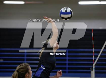 Thumbnail 1 in Lebanon @ LaVergne photogallery.