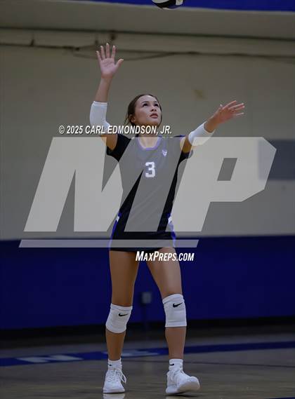 Thumbnail 1 in Lebanon @ LaVergne photogallery.